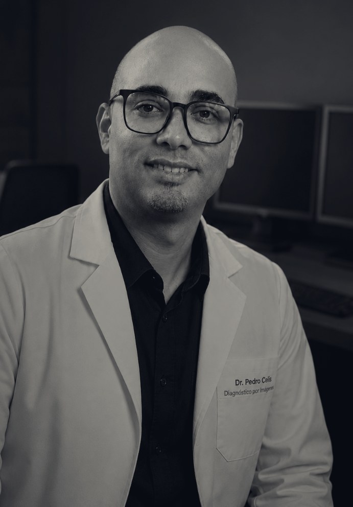 Dr. Pedro Augusto Celis González — Director Médico
